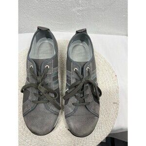 DANSKO WOMENS SIZE 40 7.5 SUEDE GRAY SNEAKERS